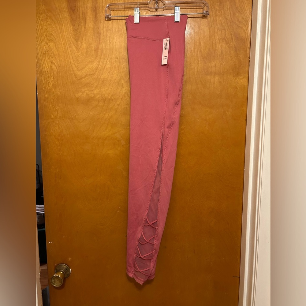 Victoria secret sport legging NWT ✨